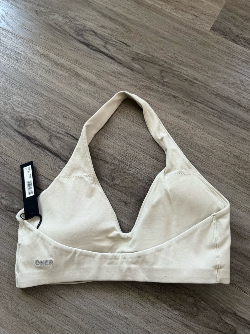 ONER Active SOFTMOTION™ MINIMAL HALTER NECK BRALETTE - Picture 3 of 3